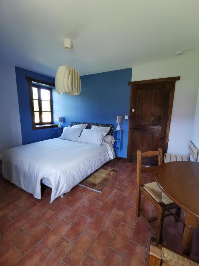 La Ferme De La Terve Bed & Breakfast Bruailles Exterior photo