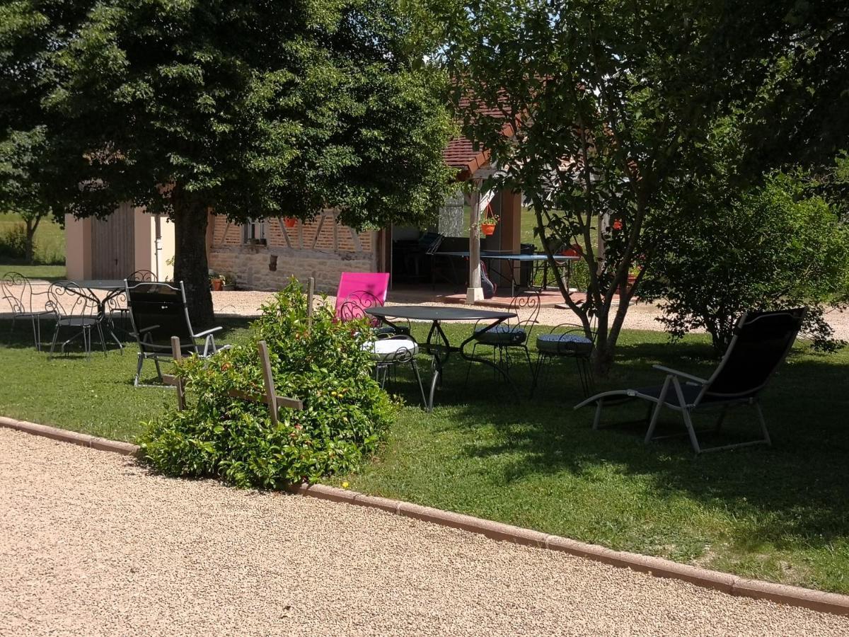 La Ferme De La Terve Bed & Breakfast Bruailles Exterior photo